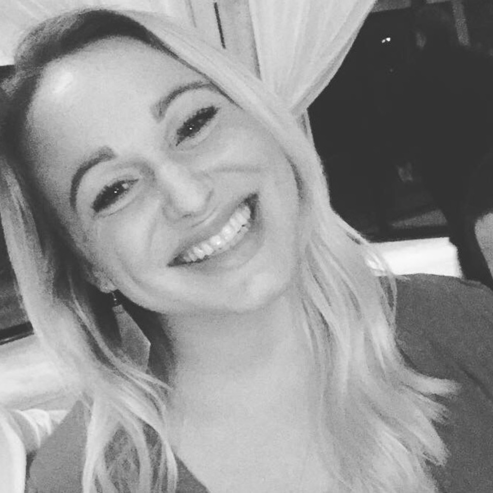 Meet your Posher, Caitlyn